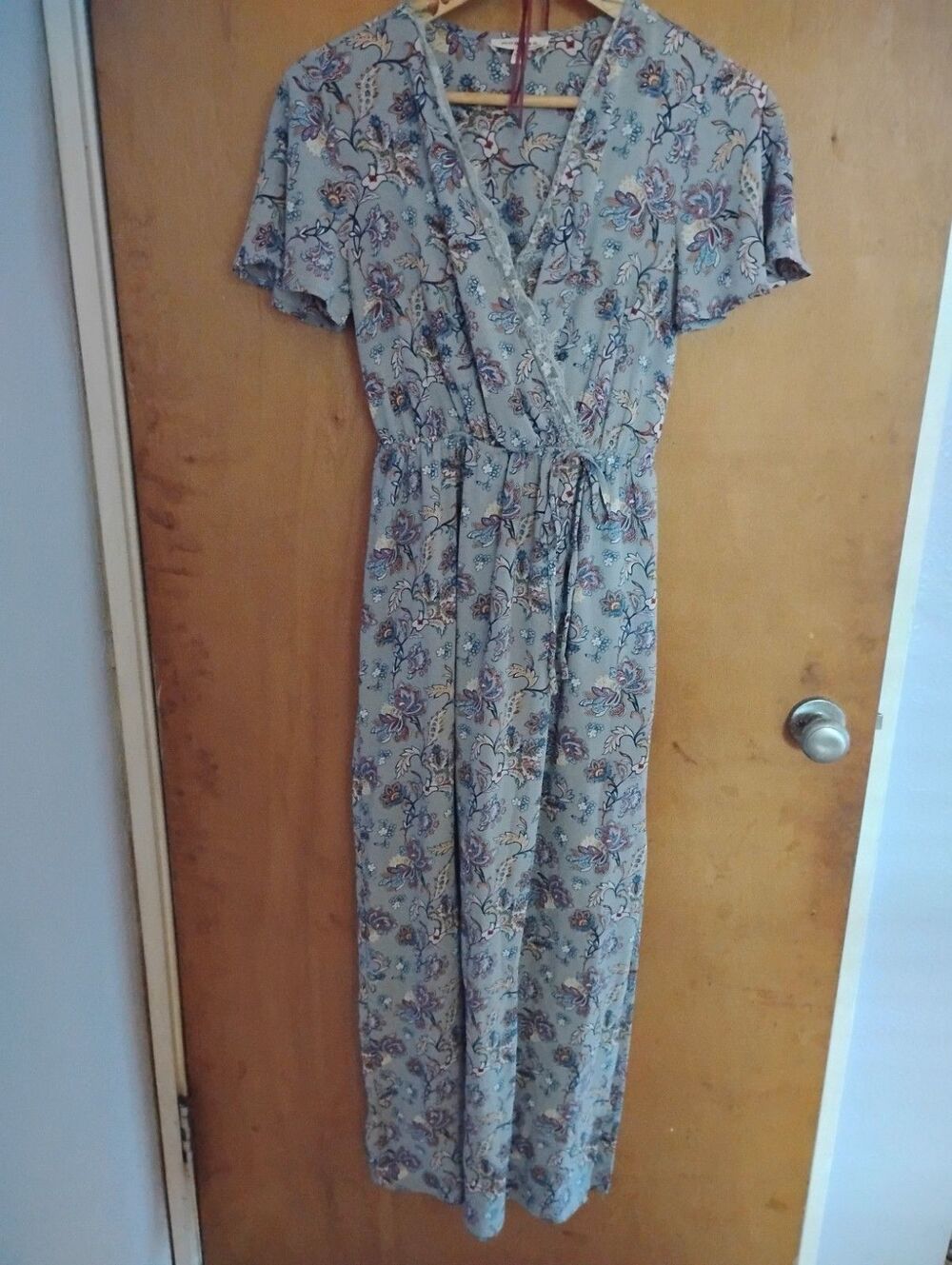 Monteau Los Angeles Floral Lace Detail V-neck Side Leg Split Boho Dress Size S